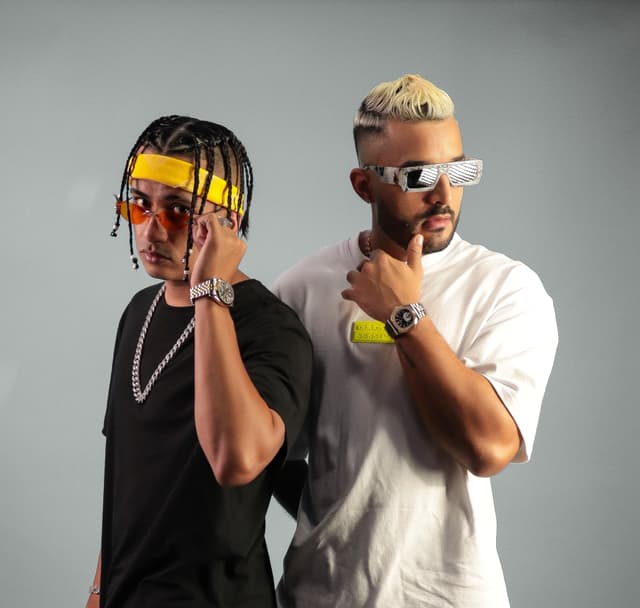 YANDAR & YOSTIN